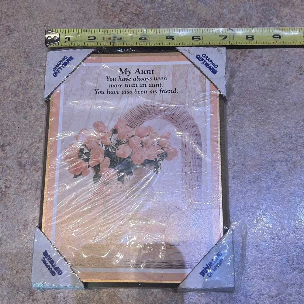 Graphic Gift ware title vintage